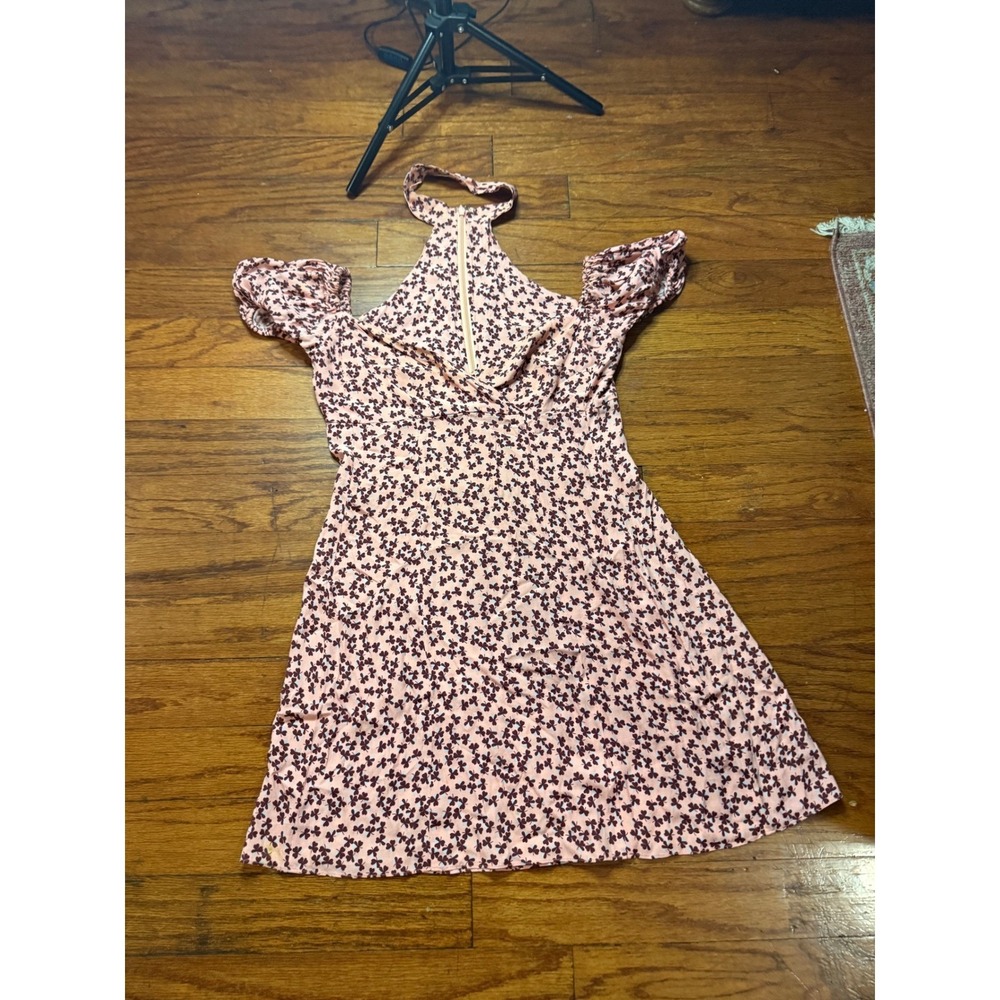 Alexis Pink Clover Floral Halter Cold Shoulder Mini Dress Medium